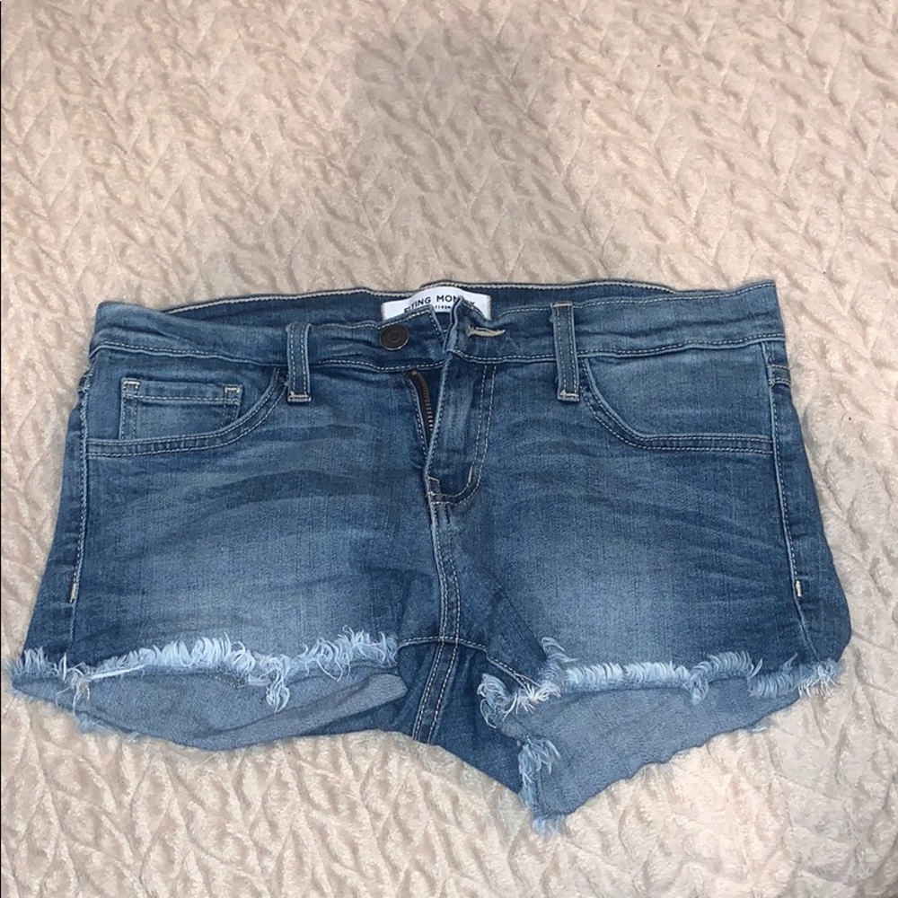 Jean shorts size 27
